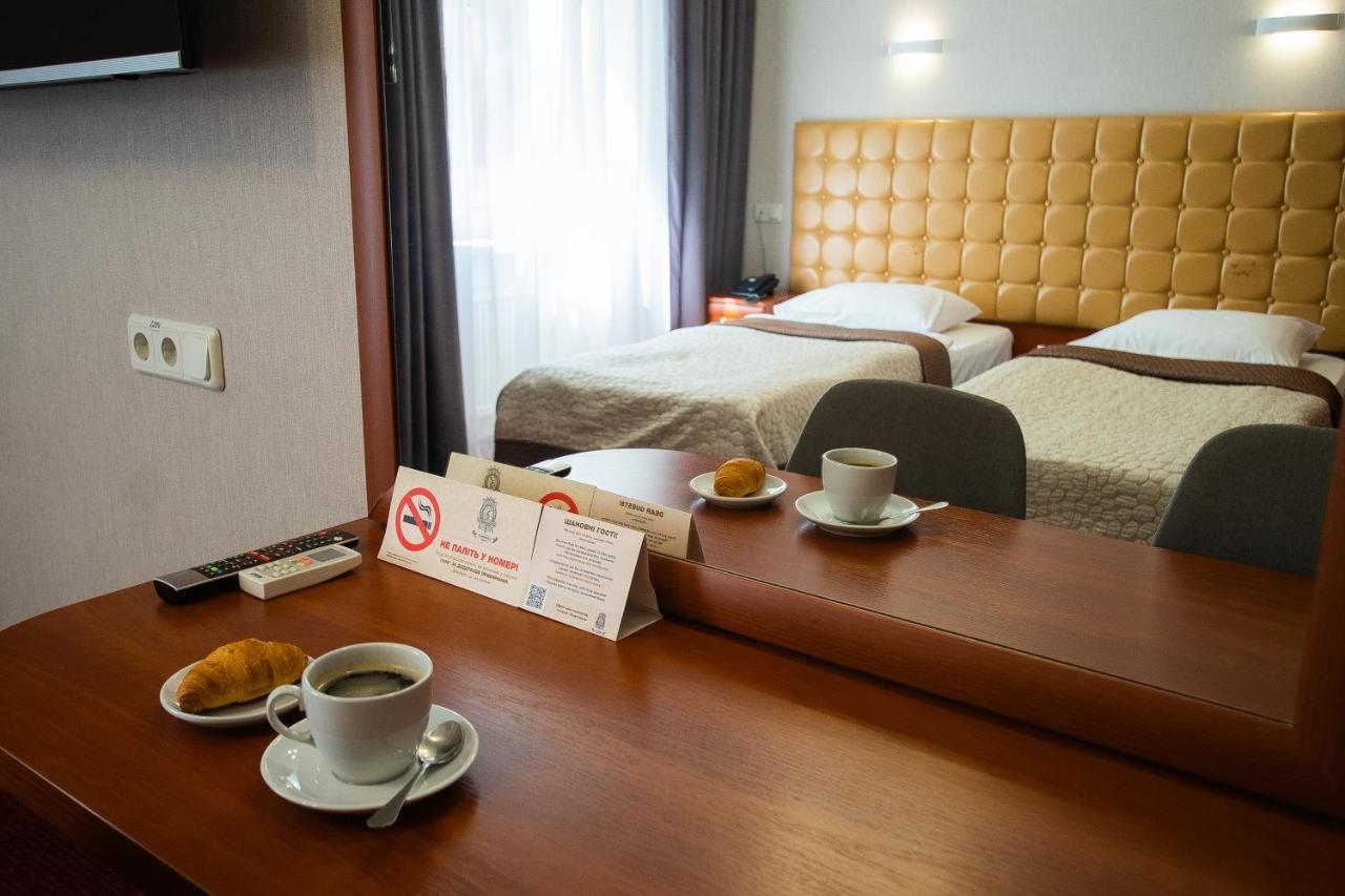 Grand Christer Hotel Kiew Exterior foto